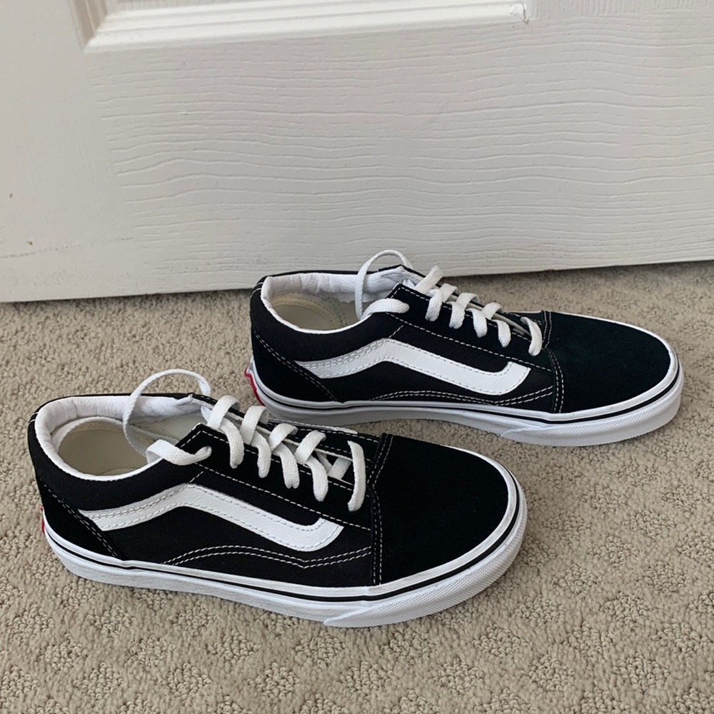 Kids Old Skool Vans Black/White Sidestripe